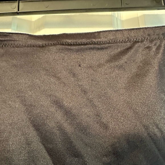 Flexes Black Shape wear Slip, Size Large - Picture 3 of 5